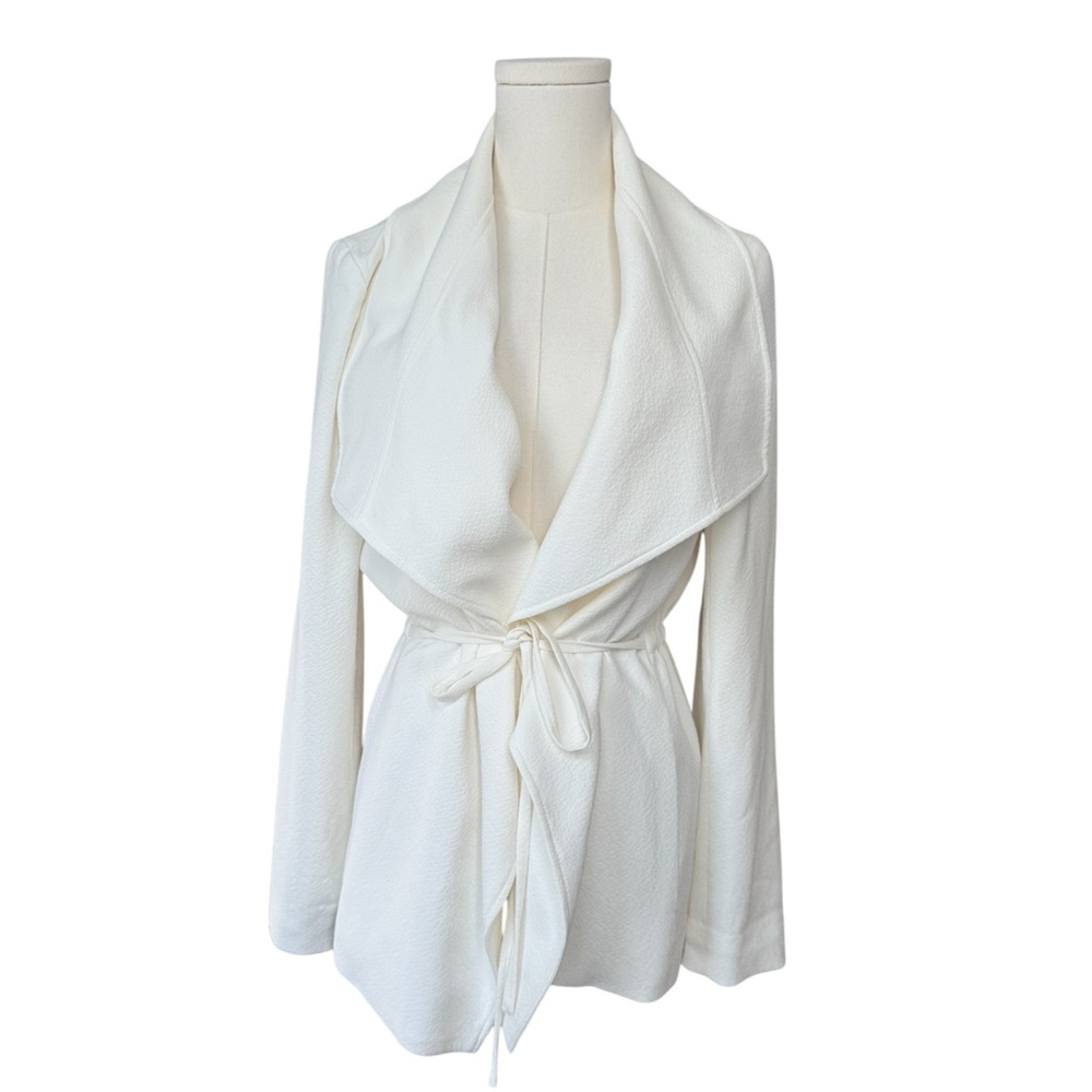 Club Monaco White Cadee Draped Front
Drawstring Tie Waist Open Jacket S